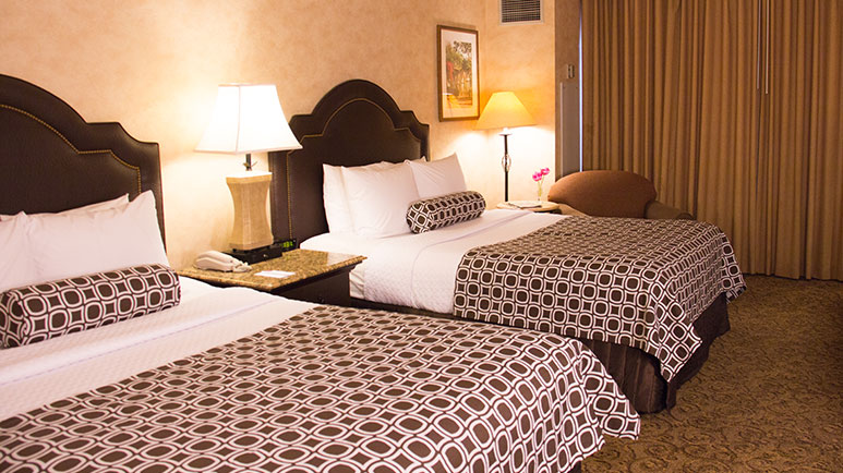 Wyndham Garden Grove Room Tour - Two Queen Room